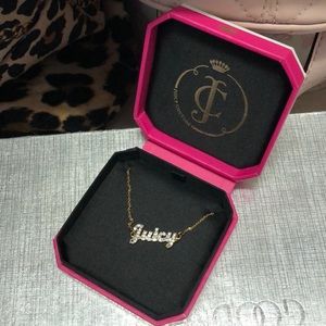 Juicy Gold chain necklace